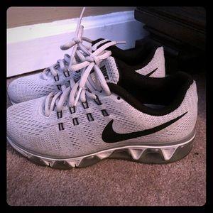 Women’s Nike Tailwind